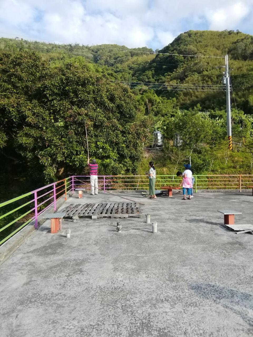 台東民宿 關山桃花心木民宿農場 กวนซาน ภายนอก รูปภาพ